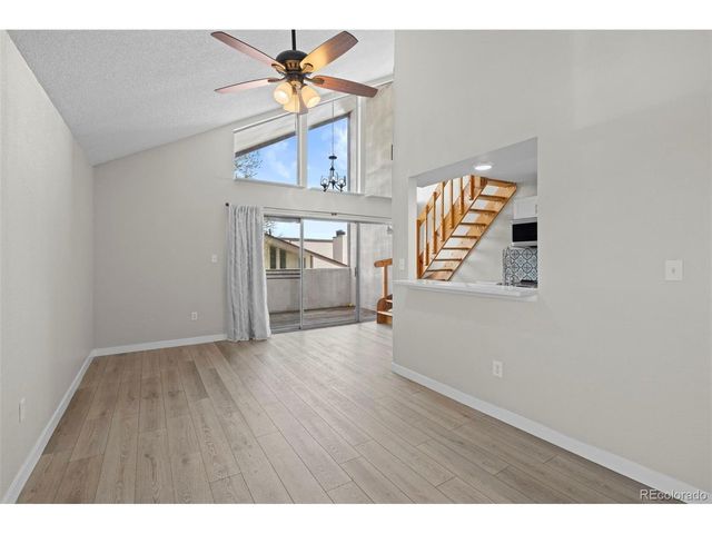 3539 S Fairplay Way B-10, Aurora, CO 80014