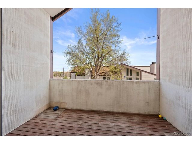 3539 S Fairplay Way B-10, Aurora, CO 80014