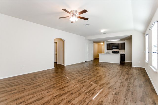 239 Thoroughbred Street, Waxahachie, TX 75165