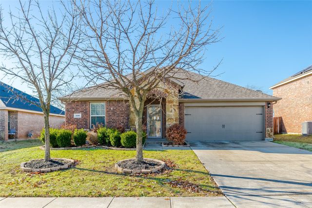 239 Thoroughbred Street, Waxahachie, TX 75165