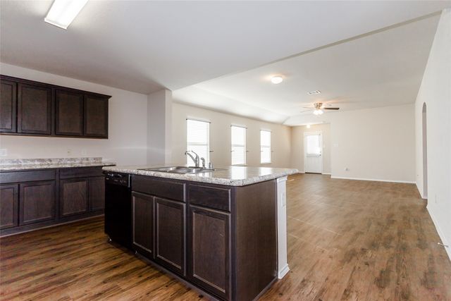 239 Thoroughbred Street, Waxahachie, TX 75165