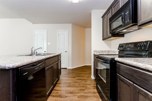 239 Thoroughbred Street, Waxahachie, TX 75165