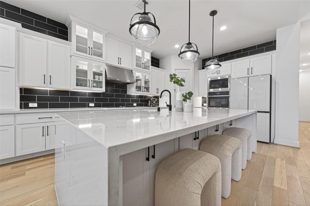 9011 Delta Place Court, Missouri City, TX 77459