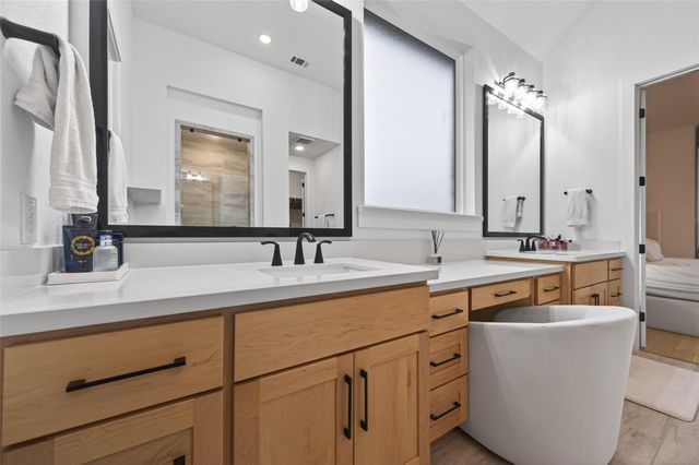 9011 Delta Place Court, Missouri City, TX 77459