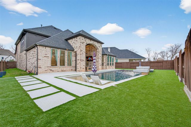 9011 Delta Place Court, Missouri City, TX 77459