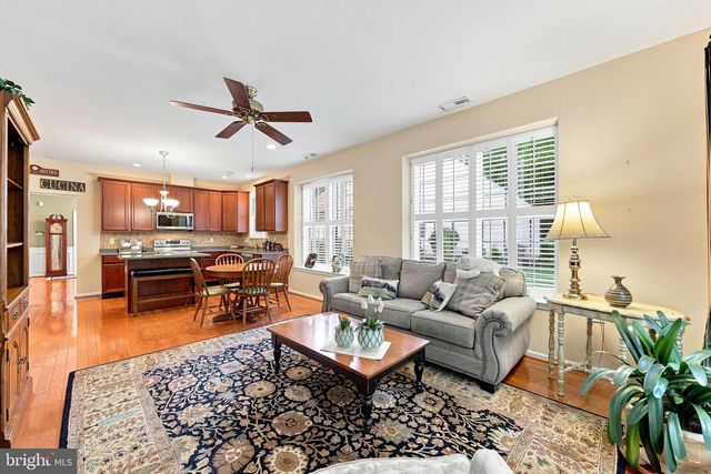 166 GLENGARRY LN, Hainesport, NJ 08036