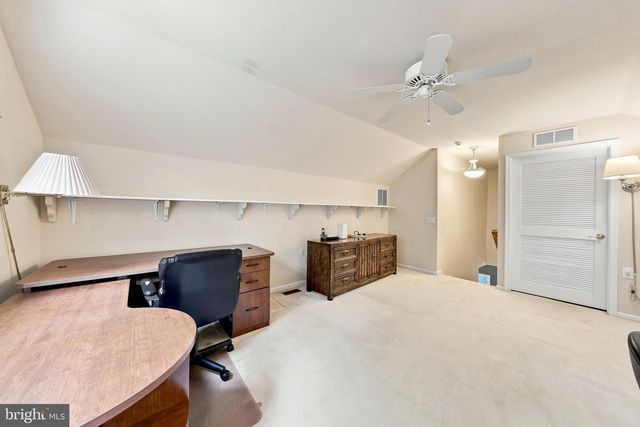 166 GLENGARRY LN, Hainesport, NJ 08036