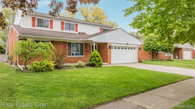 33438 Wexford Street, Westland, MI 48185