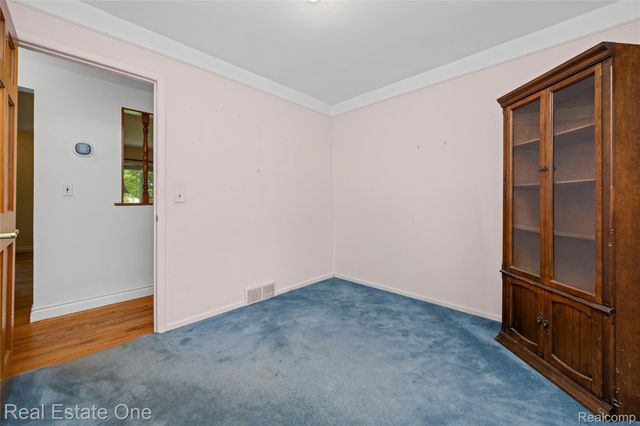 33438 Wexford Street, Westland, MI 48185