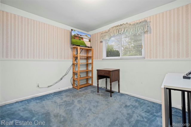 33438 Wexford Street, Westland, MI 48185