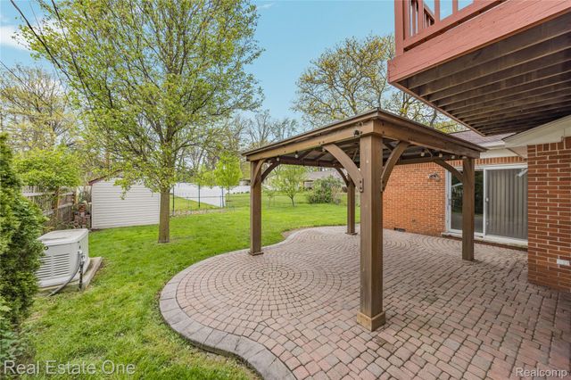 33438 Wexford Street, Westland, MI 48185