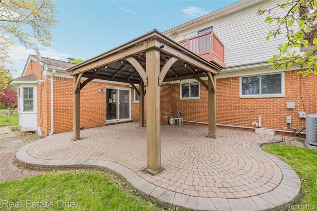 33438 Wexford Street, Westland, MI 48185