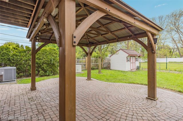 33438 Wexford Street, Westland, MI 48185