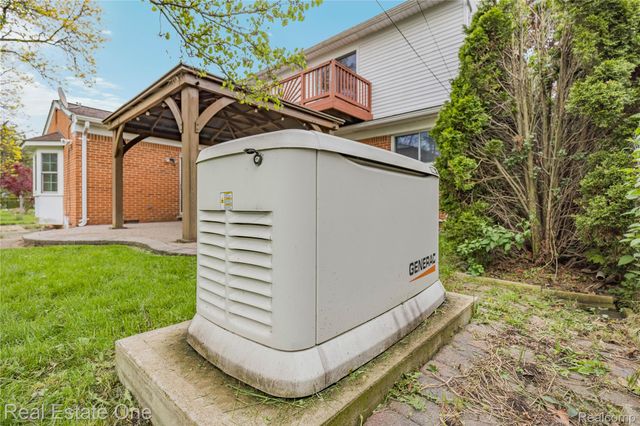 33438 Wexford Street, Westland, MI 48185