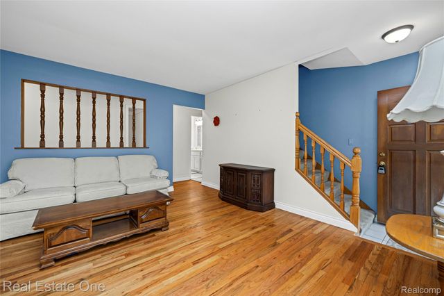 33438 Wexford Street, Westland, MI 48185