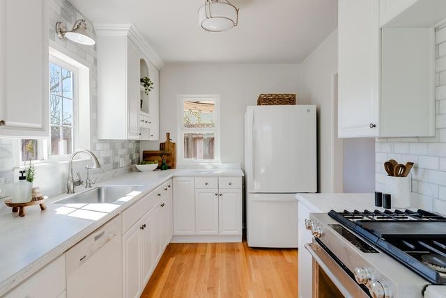 214 Fairmount Avenue, Santa Cruz, CA 95062