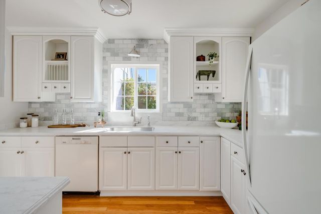 214 Fairmount Avenue, Santa Cruz, CA 95062