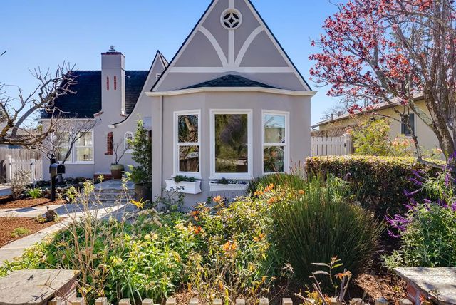 214 Fairmount Avenue, Santa Cruz, CA 95062