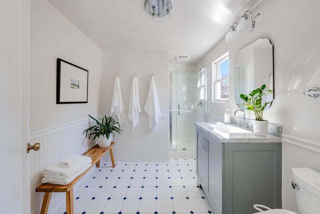 214 Fairmount Avenue, Santa Cruz, CA 95062