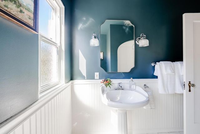 214 Fairmount Avenue, Santa Cruz, CA 95062