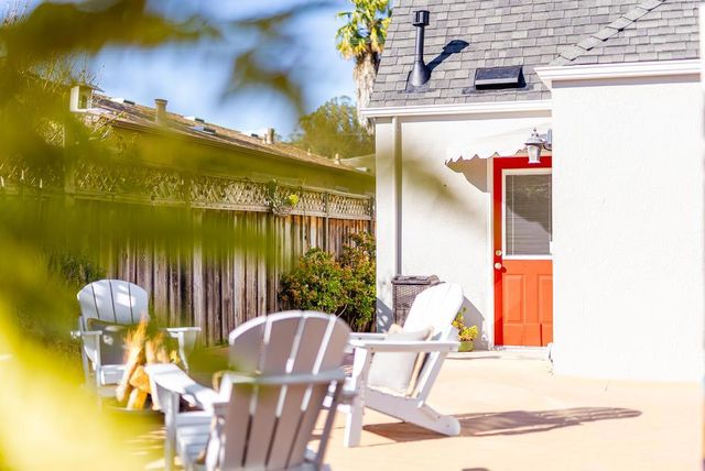 214 Fairmount Avenue, Santa Cruz, CA 95062