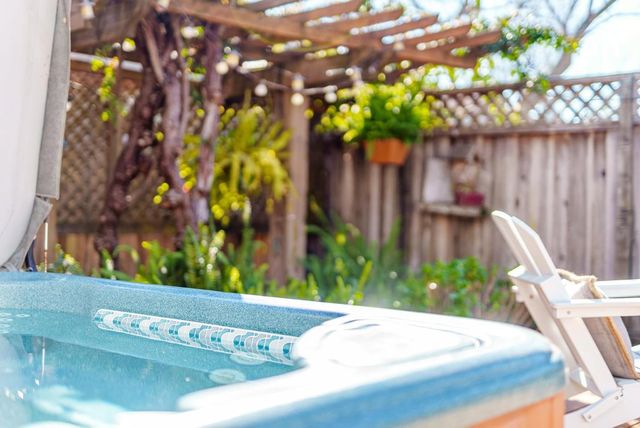 214 Fairmount Avenue, Santa Cruz, CA 95062