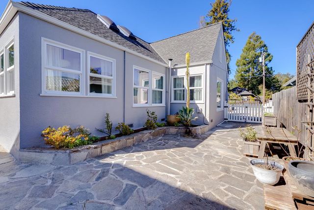 214 Fairmount Avenue, Santa Cruz, CA 95062