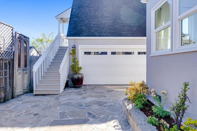 214 Fairmount Avenue, Santa Cruz, CA 95062