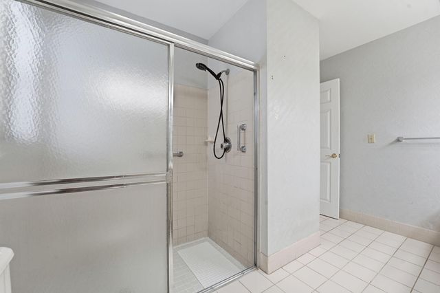 9284 Laurel Green Drive, Boynton Beach, FL 33437