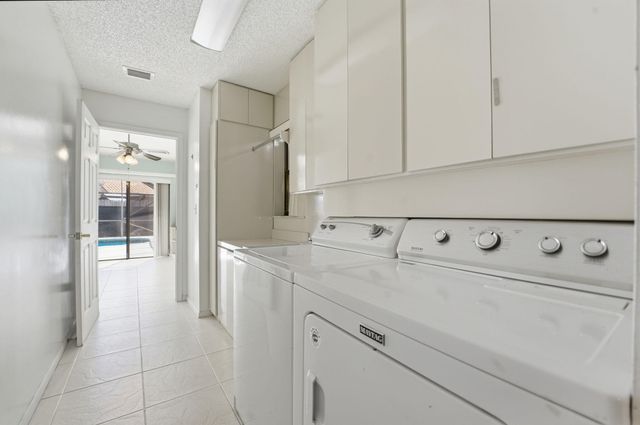 9284 Laurel Green Drive, Boynton Beach, FL 33437