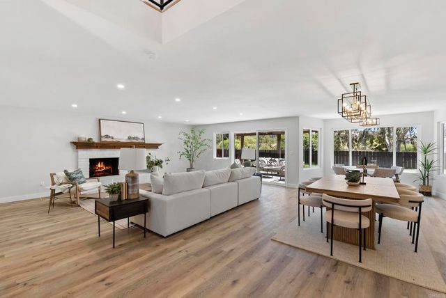 3975 Catamarca Drive, San Diego, CA 92124