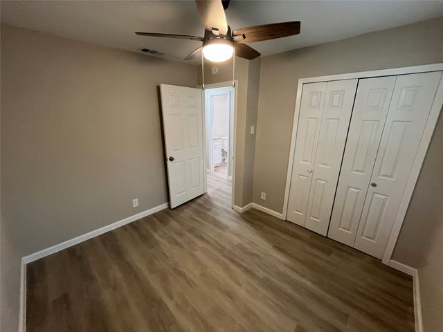 1831 Moonbeam Lane, Carrollton, TX 75006