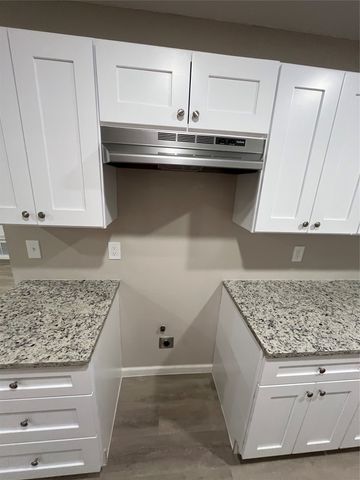 1831 Moonbeam Lane, Carrollton, TX 75006