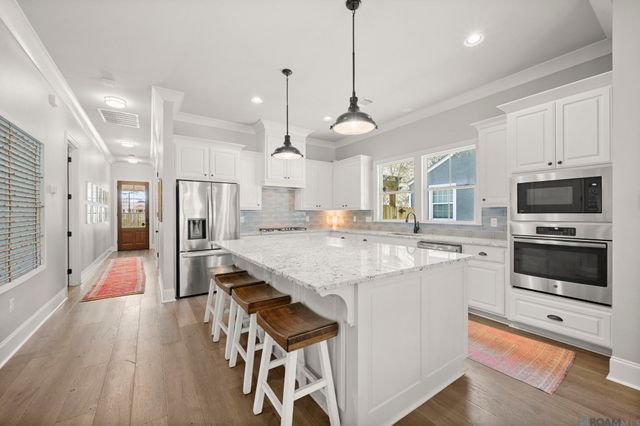 4442 Arrowhead St, Baton Rouge, LA 70808