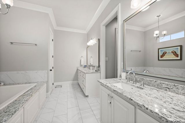 4442 Arrowhead St, Baton Rouge, LA 70808