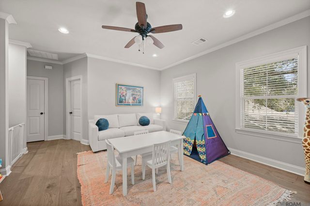 4442 Arrowhead St, Baton Rouge, LA 70808