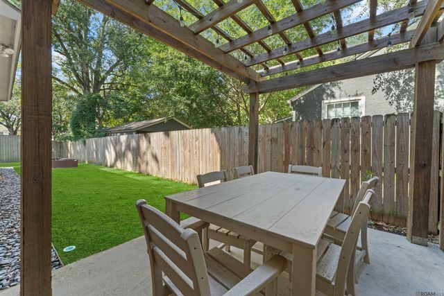 4442 Arrowhead St, Baton Rouge, LA 70808