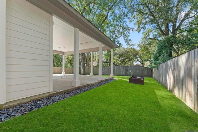 4442 Arrowhead St, Baton Rouge, LA 70808