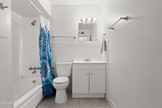 5802 N 61ST Drive, Glendale, AZ 85301