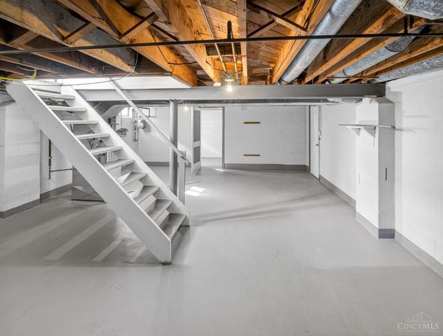 4056 Palos Street, Cincinnati, OH 45205