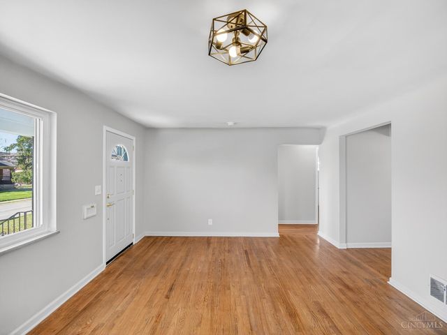 4056 Palos Street, Cincinnati, OH 45205