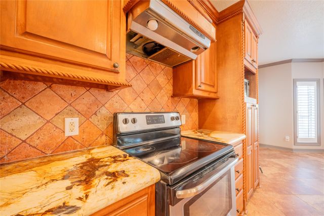 2622 Muegge Road, Rosenberg, TX 77471