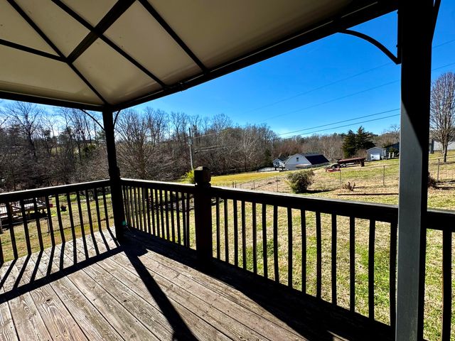 98 Enchanted Court, Somerset, KY 42503