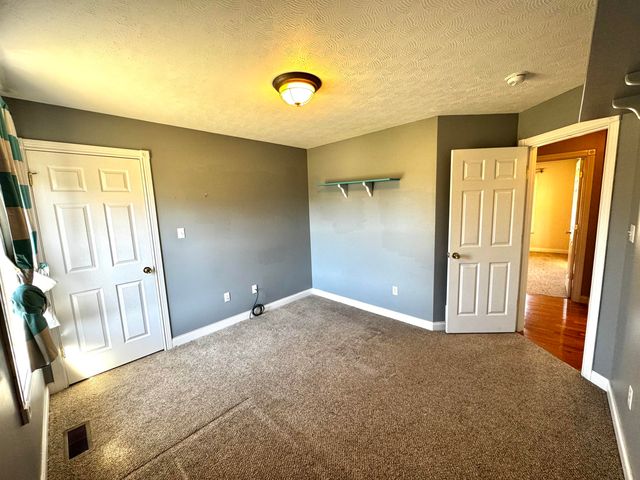 98 Enchanted Court, Somerset, KY 42503