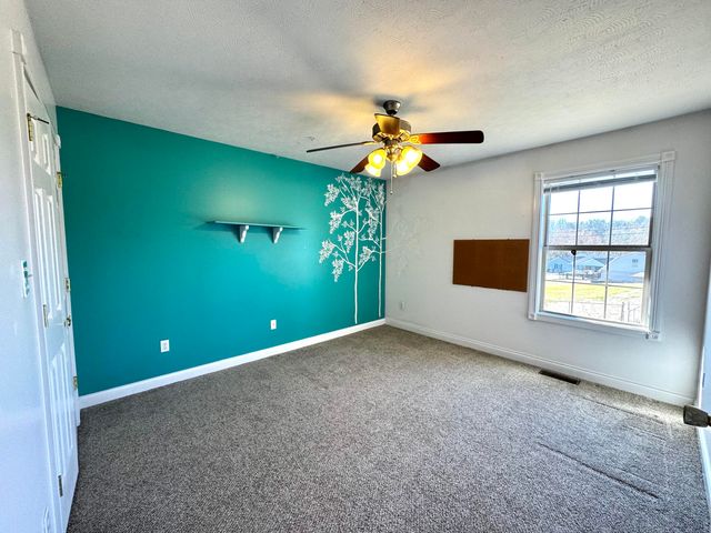 98 Enchanted Court, Somerset, KY 42503