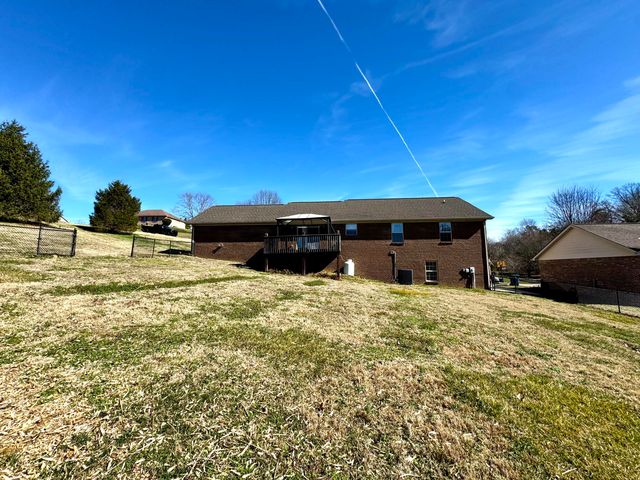 98 Enchanted Court, Somerset, KY 42503