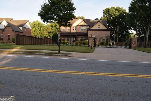 1988 NE Old Peachtree Road NE, Lawrenceville, GA 30043