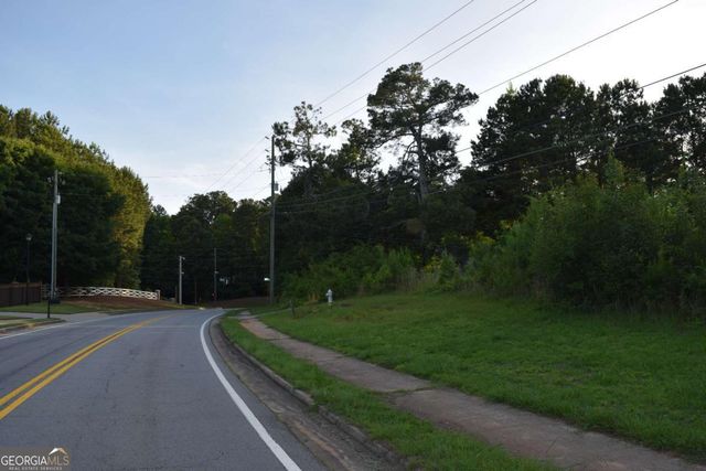 1988 NE Old Peachtree Road NE, Lawrenceville, GA 30043