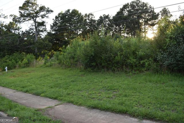 1988 NE Old Peachtree Road NE, Lawrenceville, GA 30043