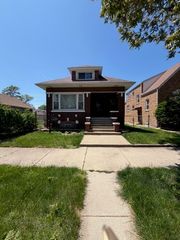 9118 S Ellis Avenue, Chicago, IL 60619